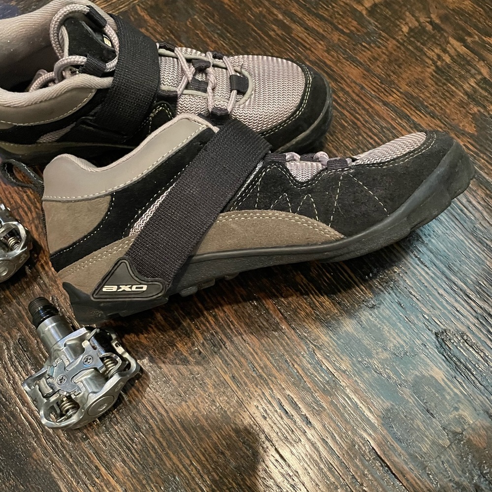 AXD clip in bike shoes